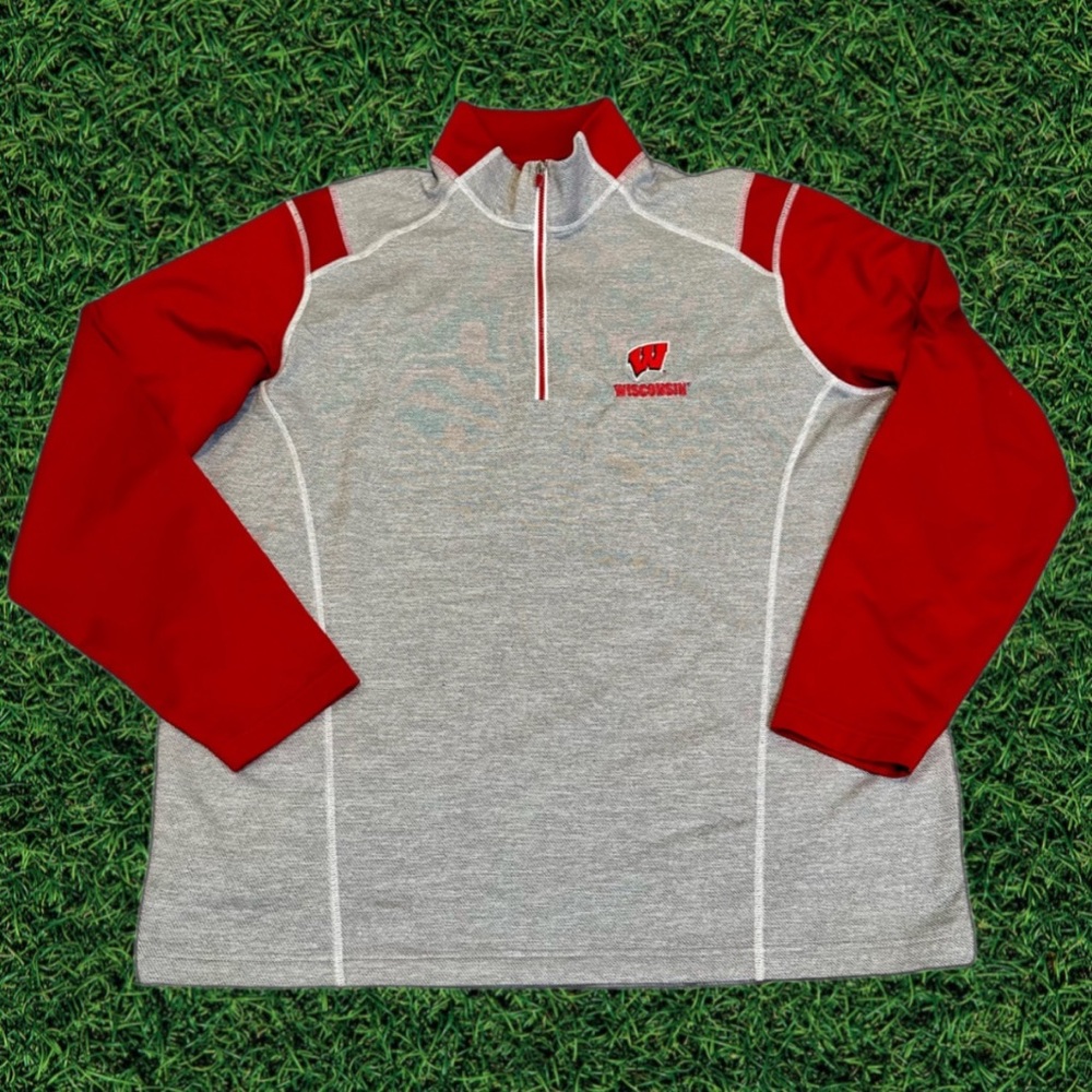 NCAA Wisconsin Quarter Zip Pullover Size XL